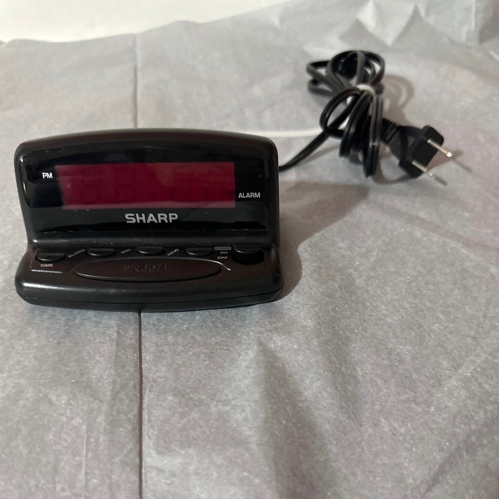 Sharp alarm clock